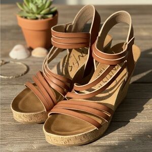 Women's Tan Wedge Sandals